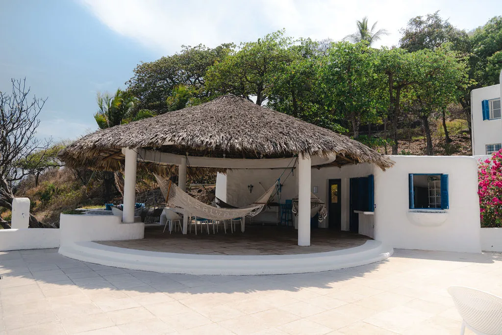 Rancho y terraza sin montaje de evento.
